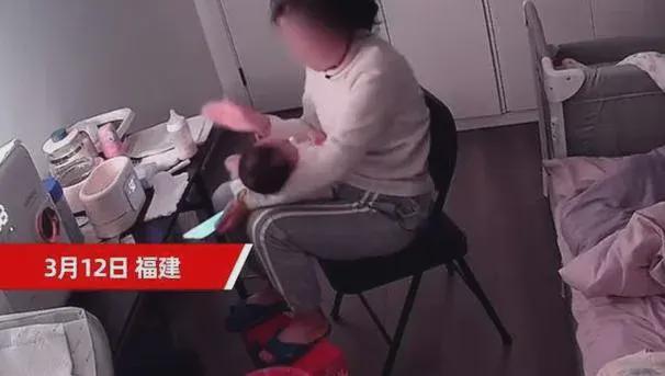 月嫂回应掌掴婴儿是在赶虫子不小心拍到宝宝帖子与事实有出入(图2)